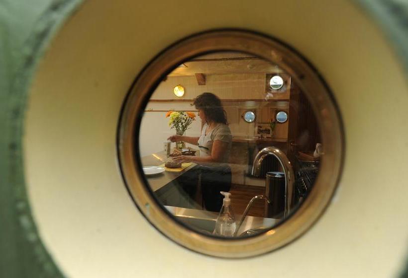 호텔 Barge Waternimf