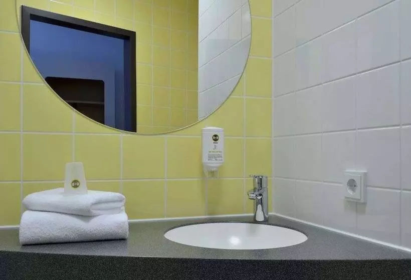 B&b Hotel Halle