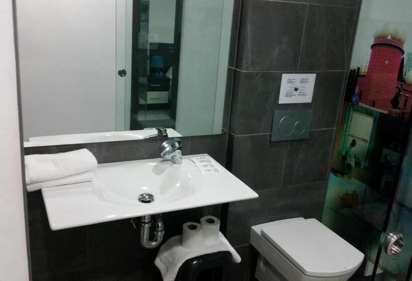 酒店 Bed&breakfast 10 Girona