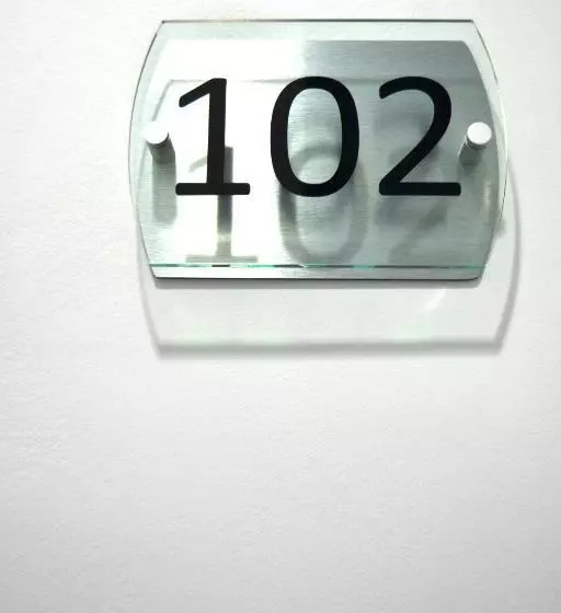هتل Bed&breakfast 10 Girona