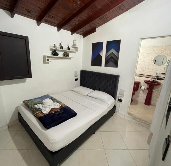 בית מלון כפרי Las Vegas