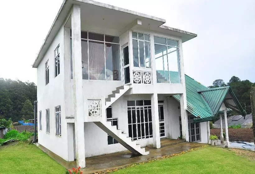 هتل Moonplains Hemaya Bungalow