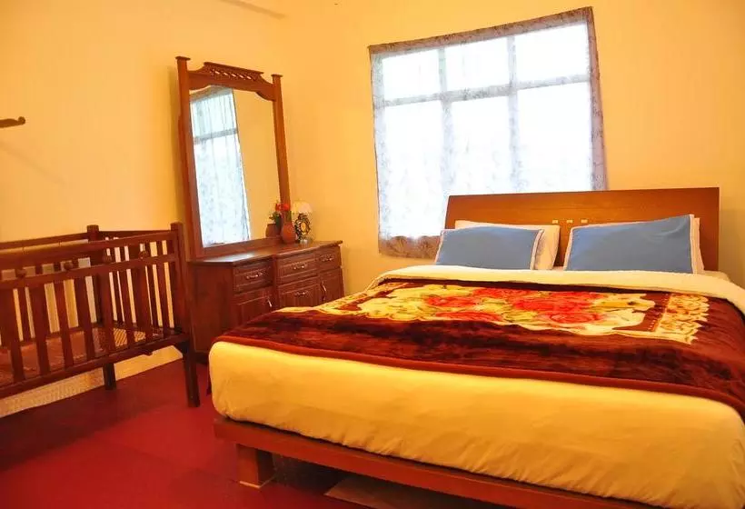 هتل Moonplains Hemaya Bungalow