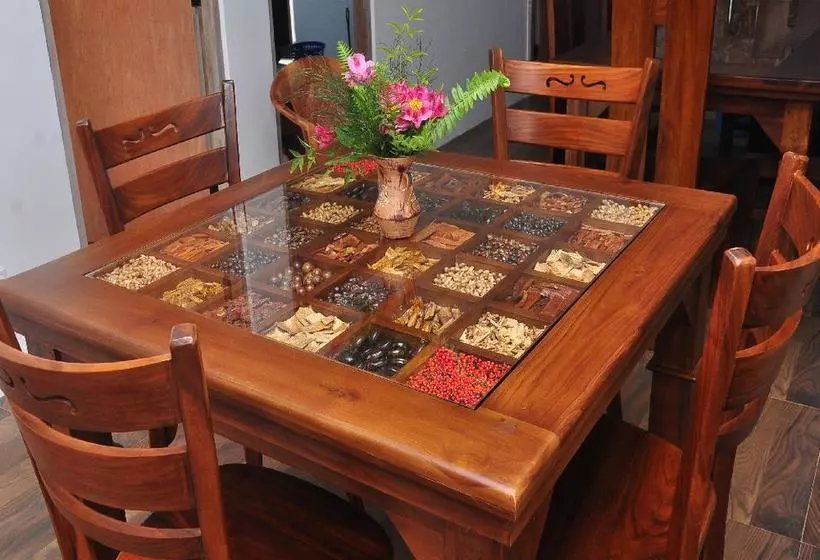 هتل Moonplains Hemaya Bungalow