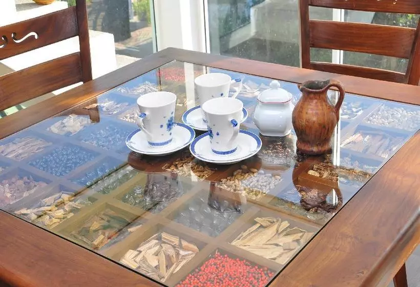 هتل Moonplains Hemaya Bungalow