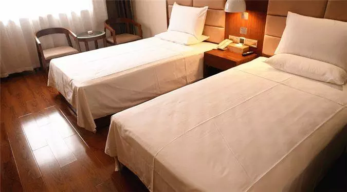 Starway Hotel Luoyang Mudan Square