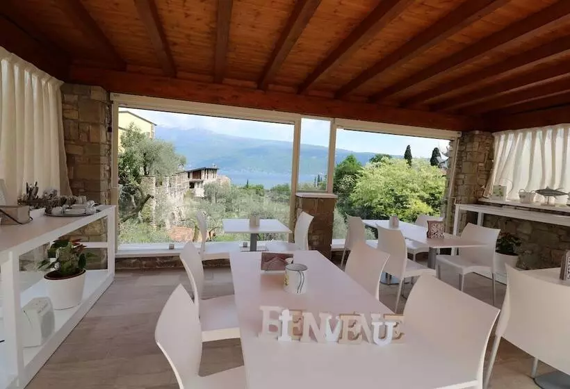 Aamiaismajoitus (B&B) La Cascata Negli Ulivi