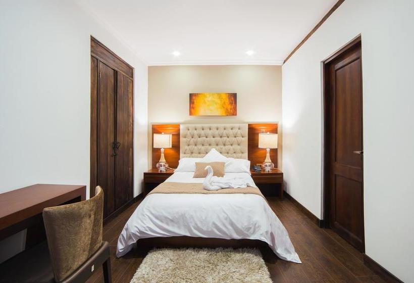 Felicia Hotel & Suites