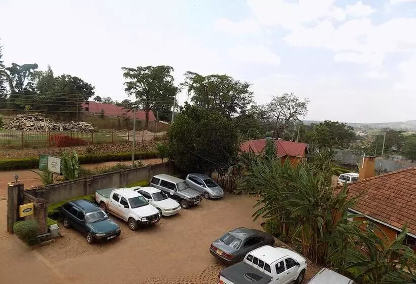 هتل Hoima Resort