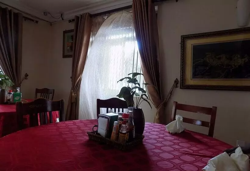هتل Hoima Resort