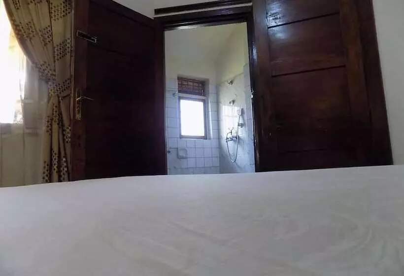 هتل Hoima Resort