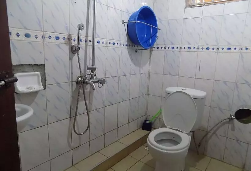 هتل Hoima Resort