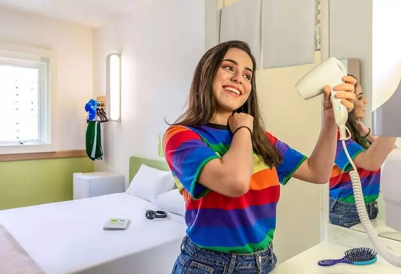 ホテル Ibis Budget Belo Horizonte Minascentro
