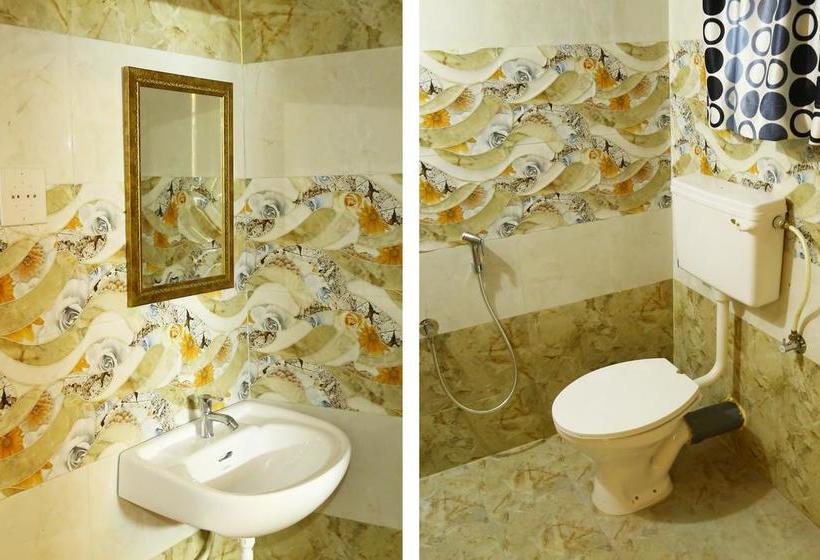 ホテル Oyo Rooms Near North Railway Station Overbridge