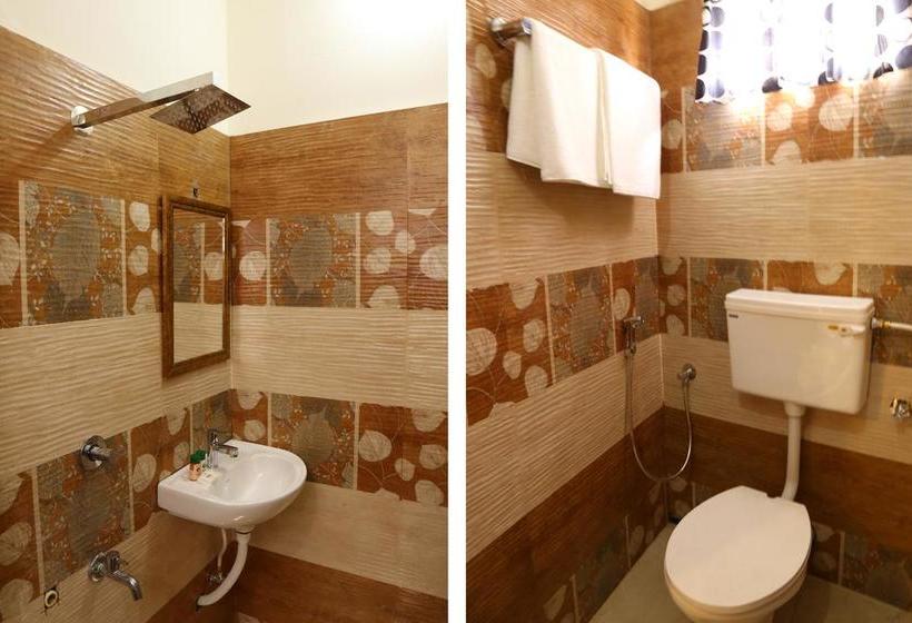 ホテル Oyo Rooms Near North Railway Station Overbridge