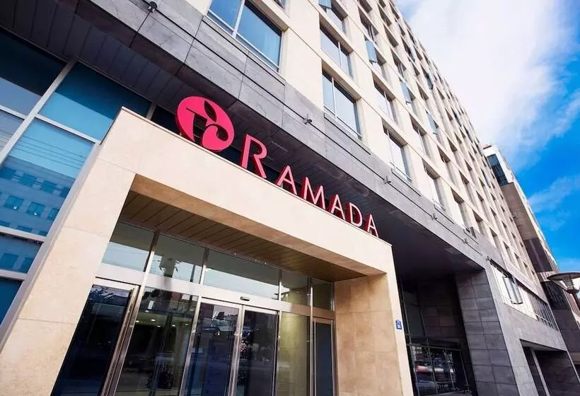 Hotelli Ramada By Wyndham Jeju City Hall