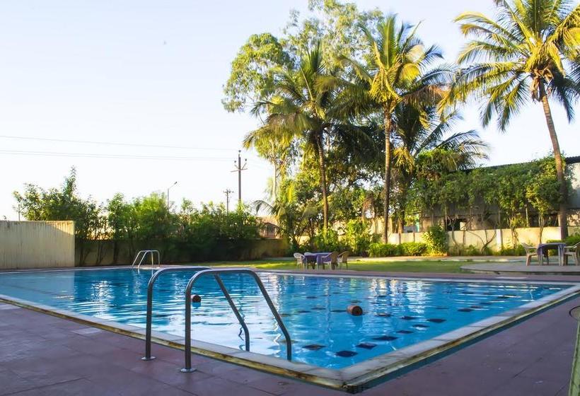 Отель Sai Prasad