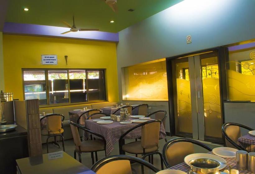 Отель Sai Prasad