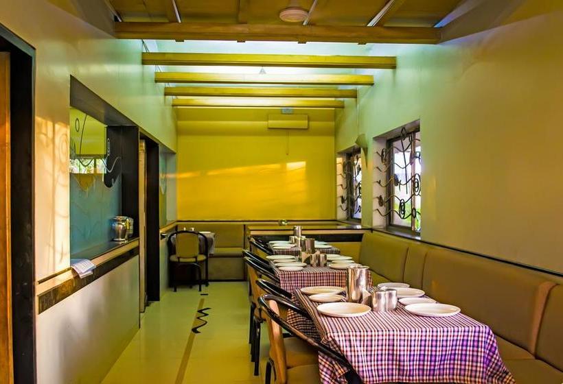 Отель Sai Prasad