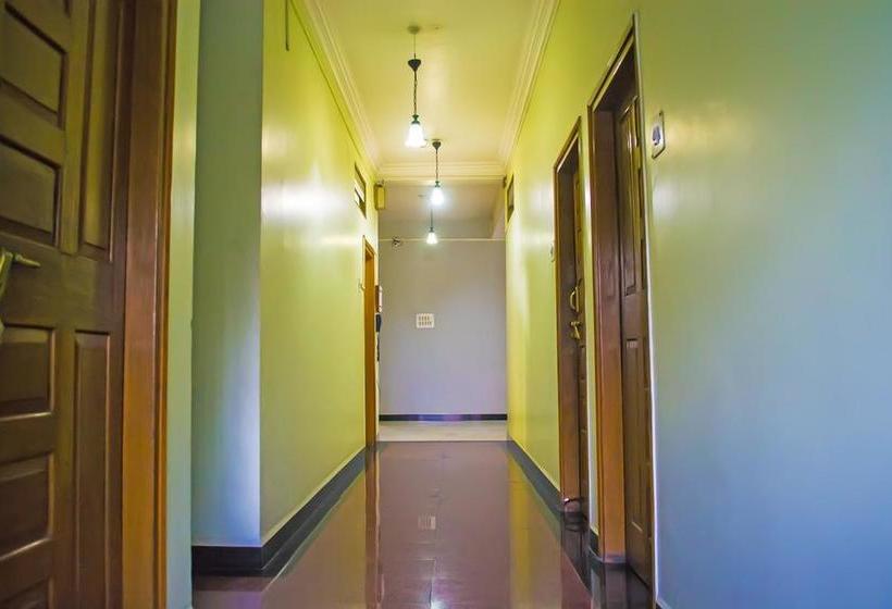 Отель Sai Prasad