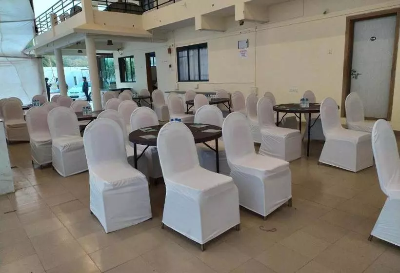 Hotel Silent