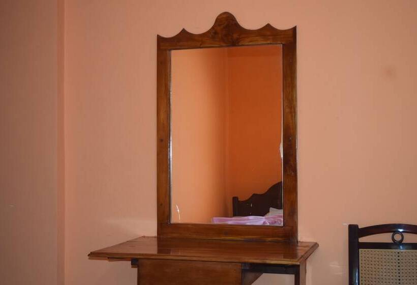 فندق Southern View Holiday Resort