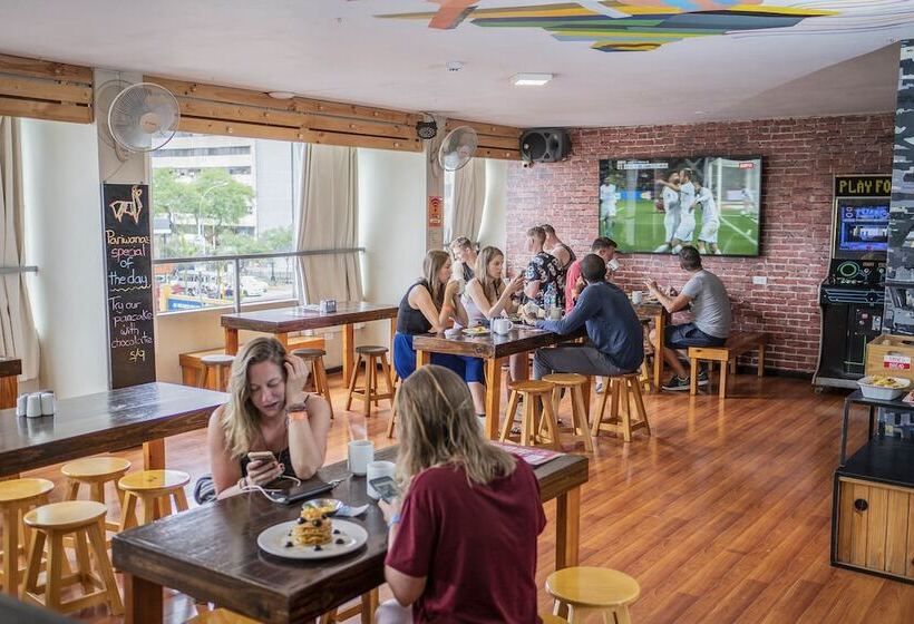 Pariwana Hostel Lima