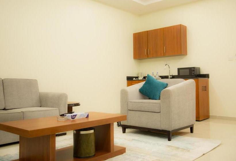 Rama Yanbu Hotel Suite