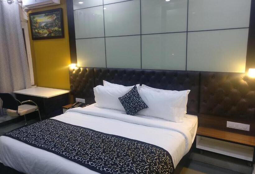 تختخواب و صبحانه Kk Residency