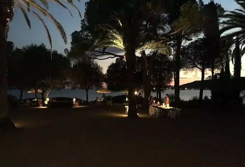 Aamiaismajoitus (B&B) Villa Talamo