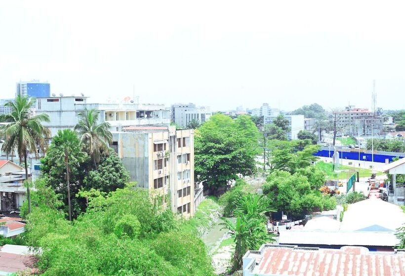 Flat Hotel Kandolo Gombe