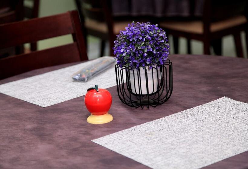 Flat Hotel Kandolo Gombe