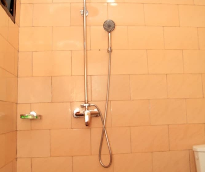 Flat Hotel Kandolo Gombe