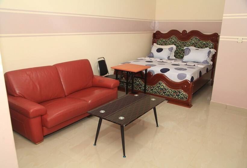 Flat Hotel Kandolo Gombe