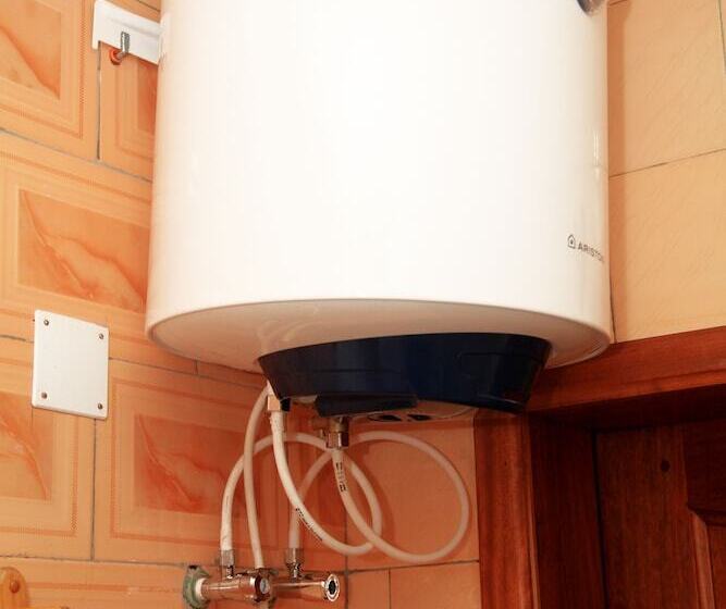 Flat Hotel Kandolo Gombe