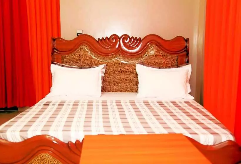 Flat Hotel Kandolo Gombe