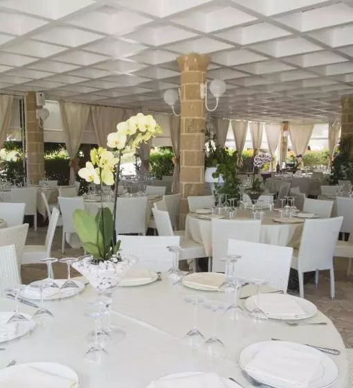 ホテル Augustus Resort
