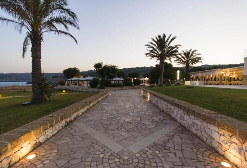 酒店 Augustus Resort