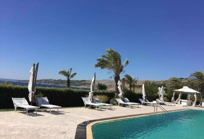 ホテル Augustus Resort