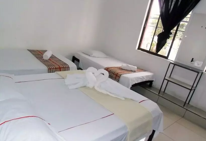 ホテル El Descanso