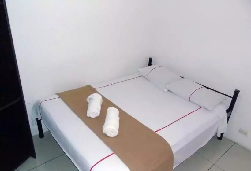 ホテル El Descanso