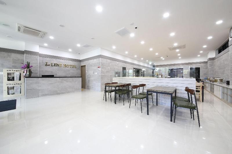 בית מלון כפרי Line