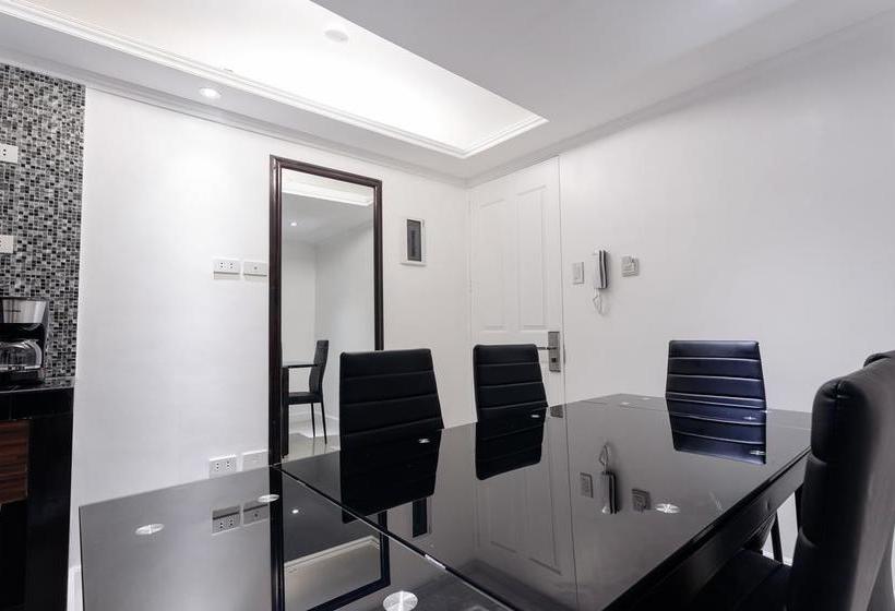 בית מלון כפרי Nest Nano Suites Poblacion   Makati