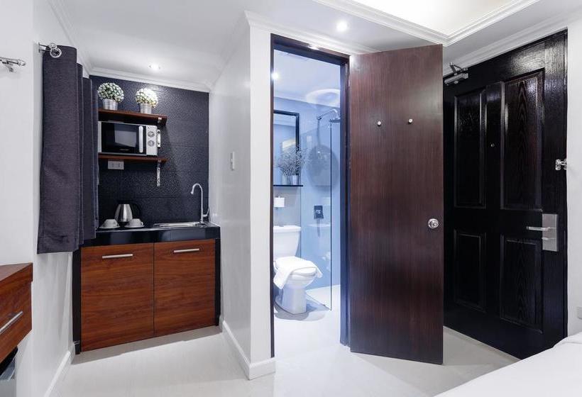 בית מלון כפרי Nest Nano Suites Poblacion   Makati