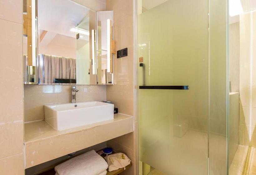 בית מלון כפרי Yat House