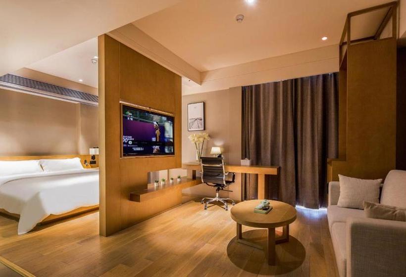 בית מלון כפרי Yat House