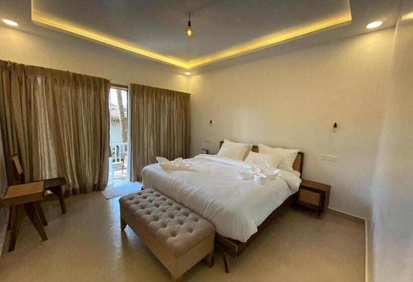 Resort The Shore Agonda