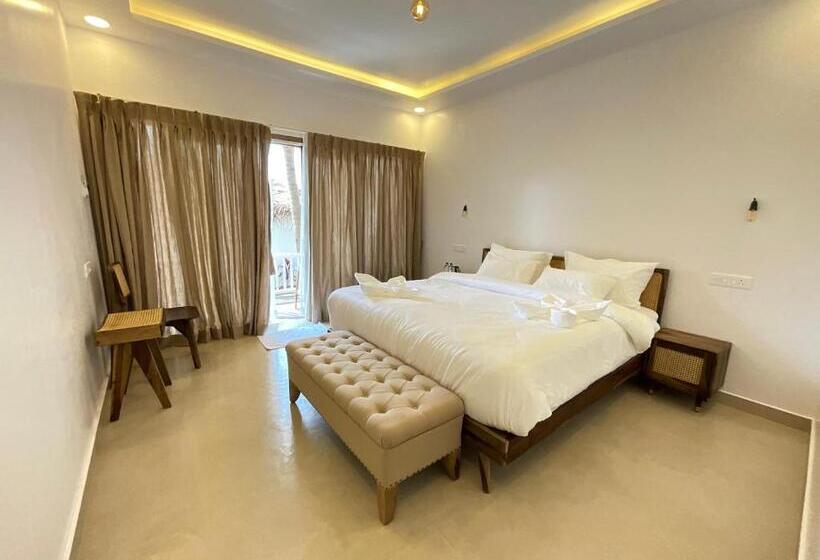 Resort The Shore Agonda