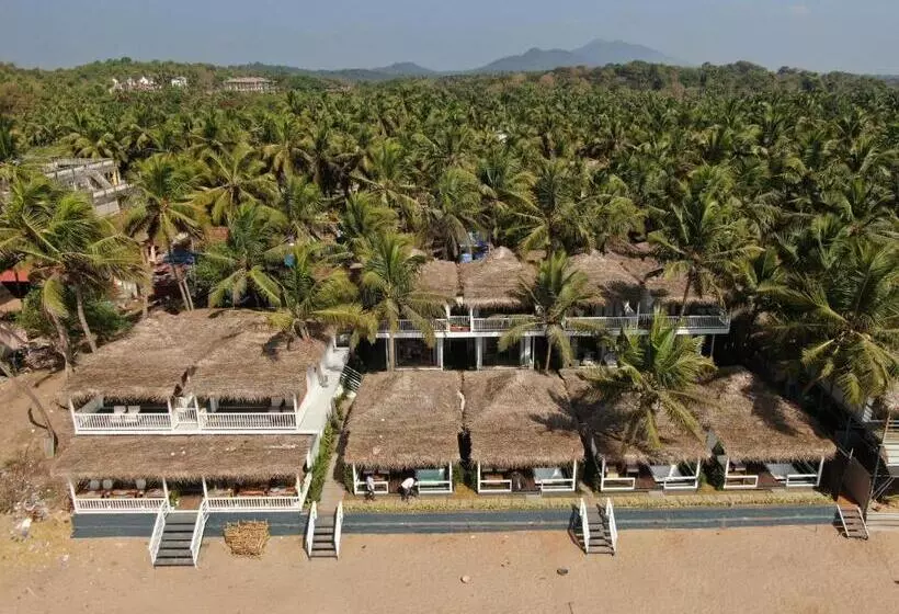 Lomakeskus The Shore Agonda