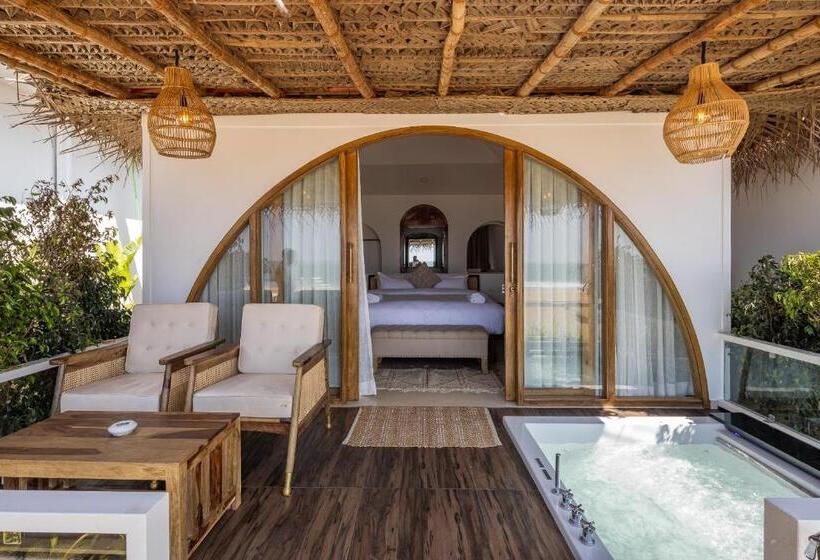 Resort The Shore Agonda